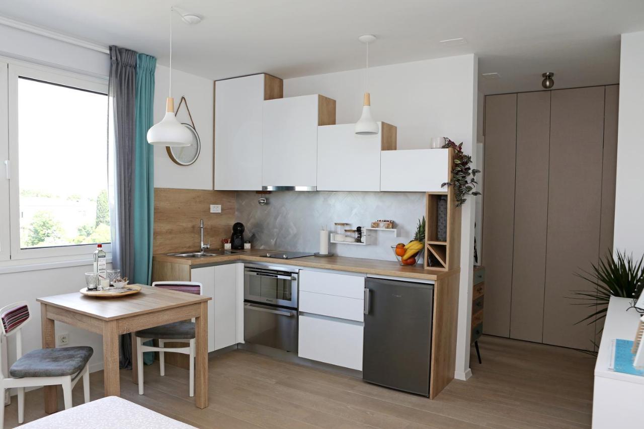 Studio Apartment Camino With Parking Zadar Exteriör bild