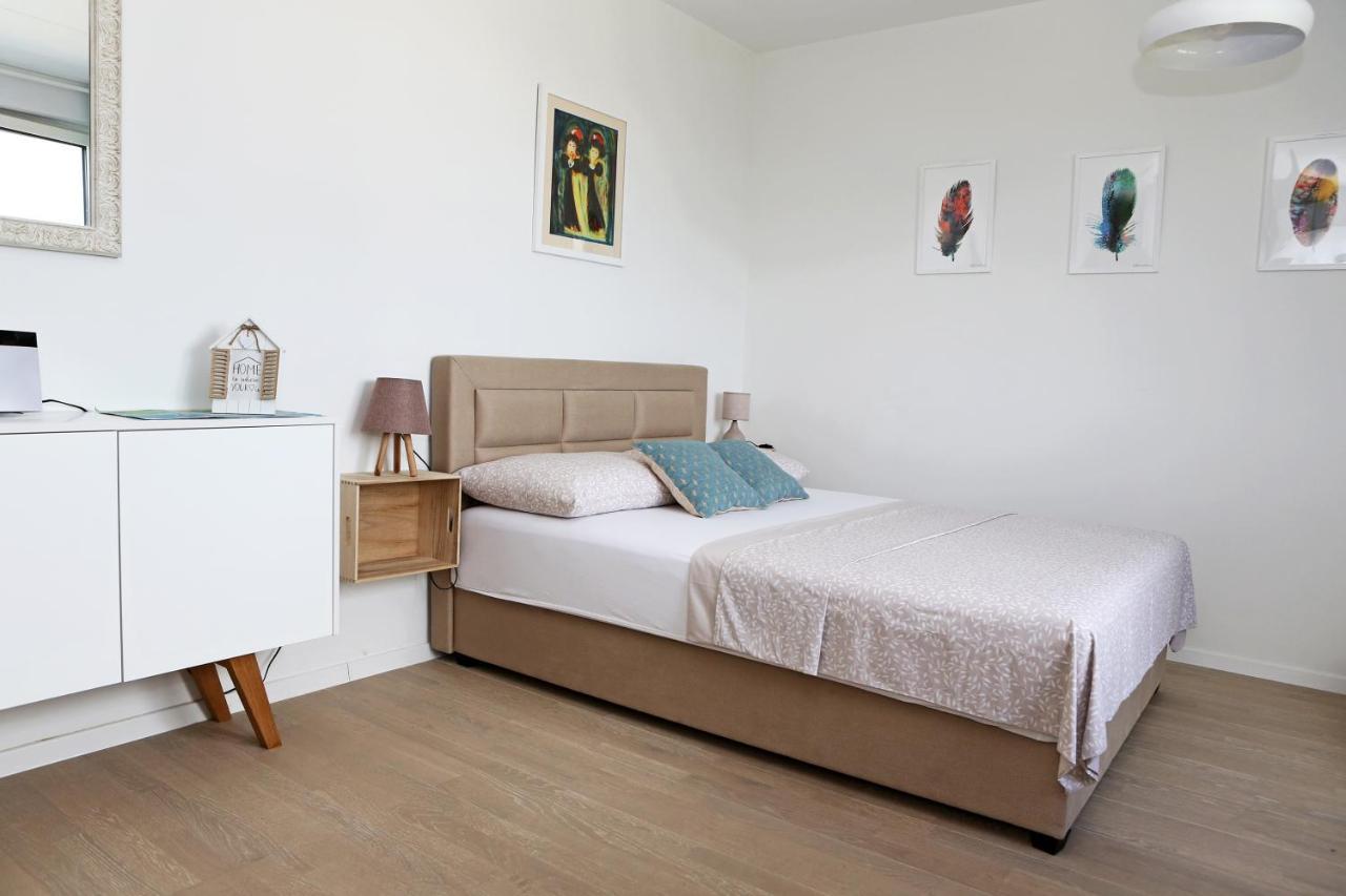 Studio Apartment Camino With Parking Zadar Exteriör bild